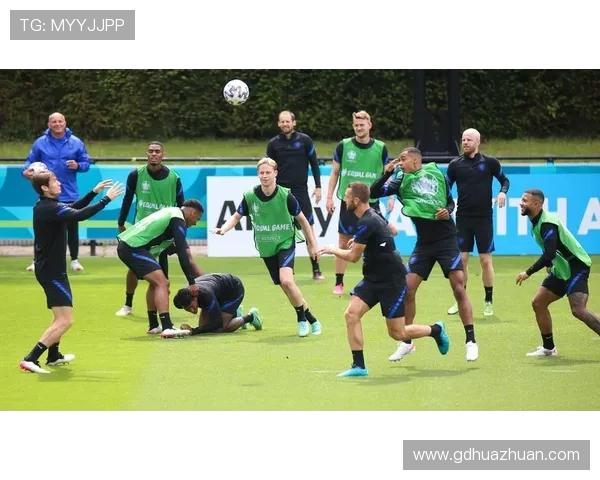 北京网球队在欧锦赛中的团队协作展现出卓越实力与默契配合