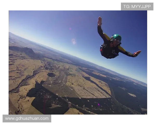 张强谈极限运动的挑战与成长历程分享个人故事与心路历程